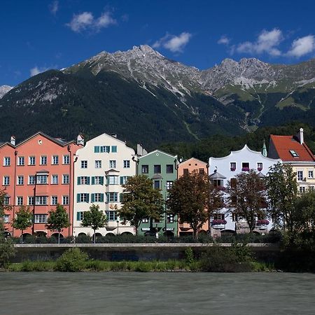 Cityhotel Schwarzer Baer Innsbruck Bagian luar foto