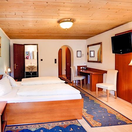 Cityhotel Schwarzer Baer Innsbruck Bagian luar foto